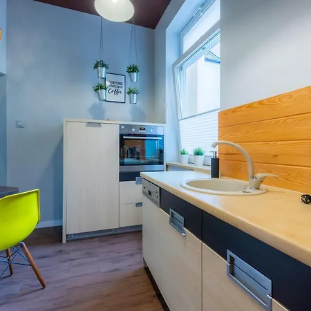 Przestrzenny Z 2 Sypialniami Victus By Renters Апартаменты *
