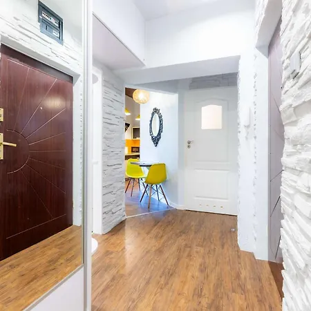 Przestrzenny Z 2 Sypialniami Victus By Renters Сопот